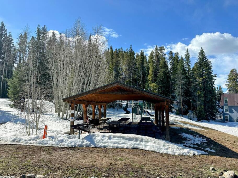 Winter Haus, Winter Park 2 Bedrooms Corner Unit W Outdoor Patio Walking Distance To The Center Of Town 外观 照片