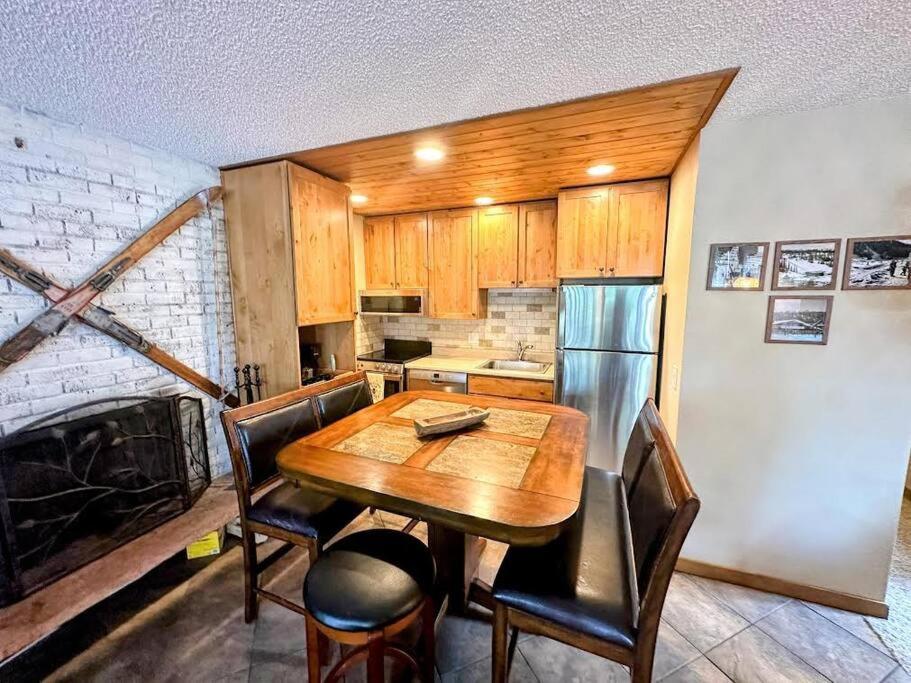 Winter Haus, Winter Park 2 Bedrooms Corner Unit W Outdoor Patio Walking Distance To The Center Of Town 外观 照片